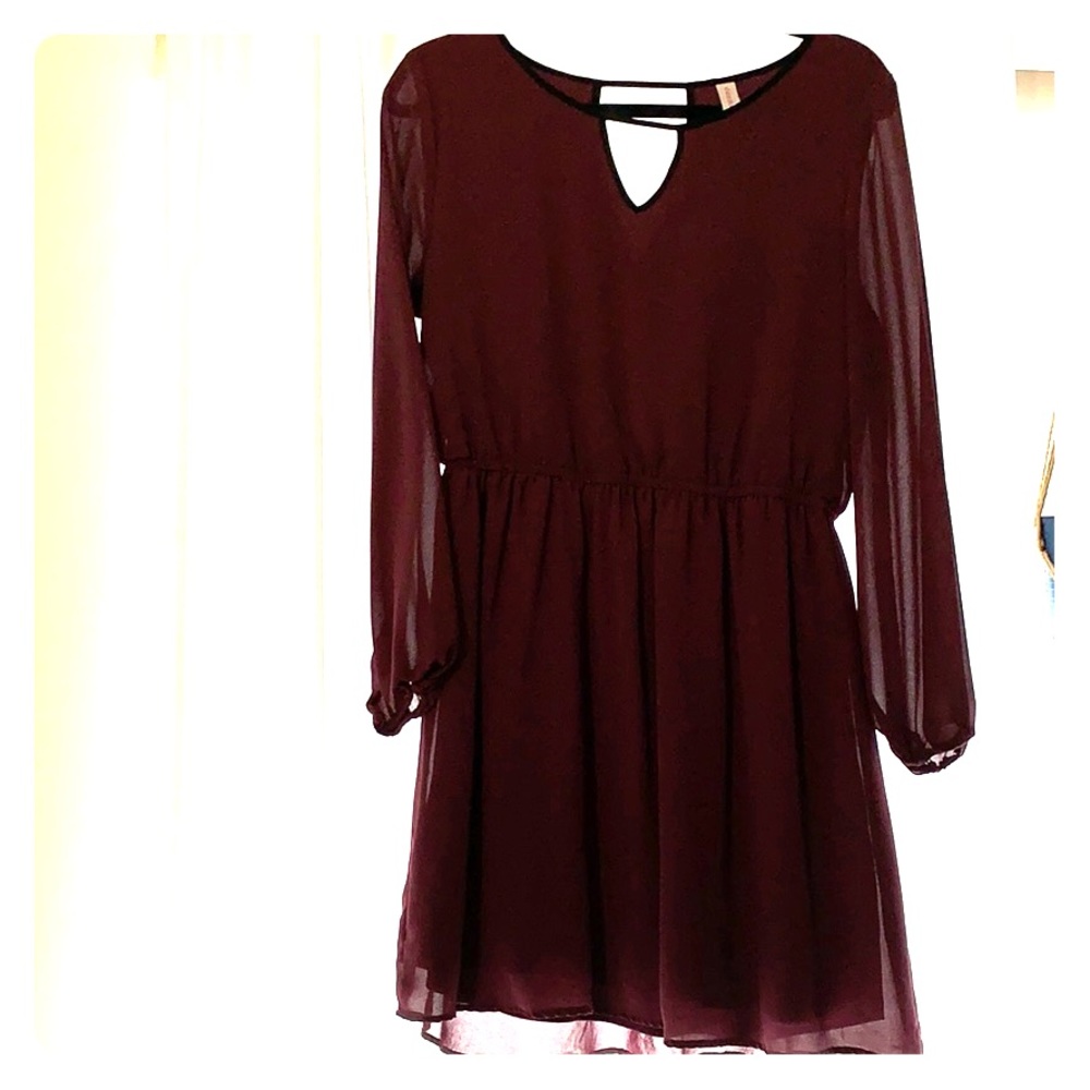 Maroon long sleeve dress